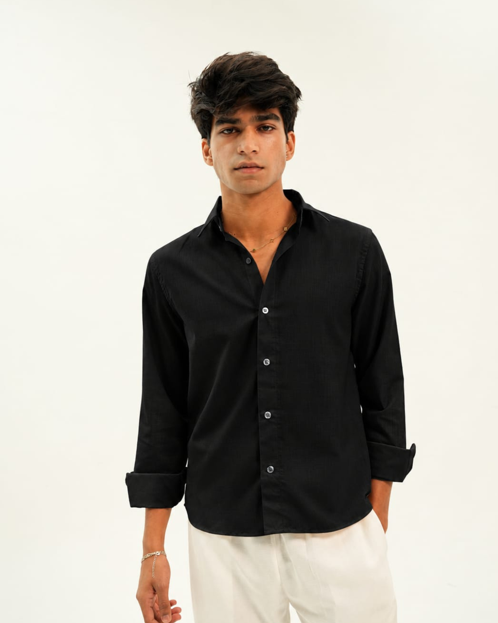 ECLIPSE BLACK CROPPED LINEN SHIRT