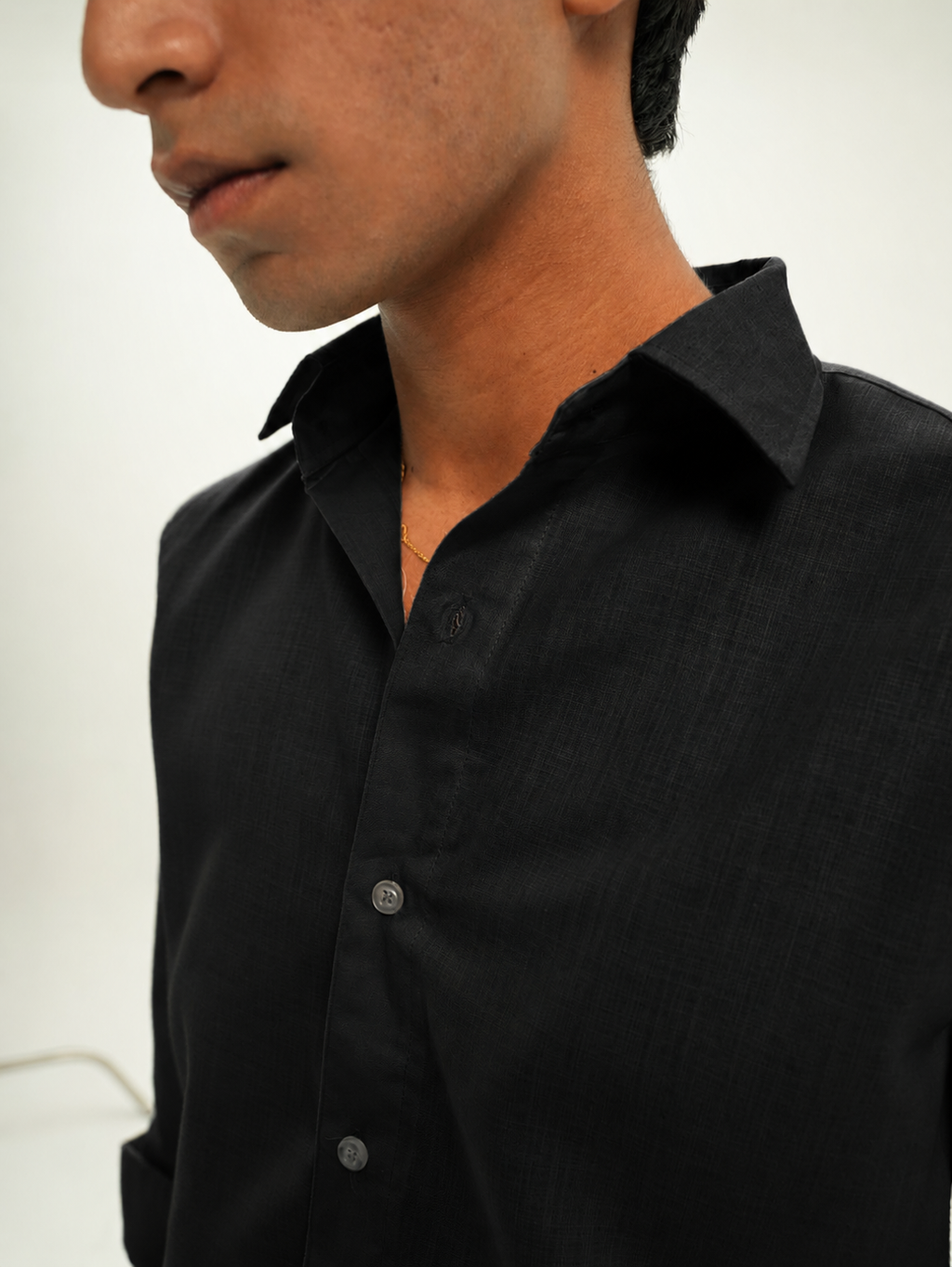 ECLIPSE BLACK CROPPED LINEN SHIRT