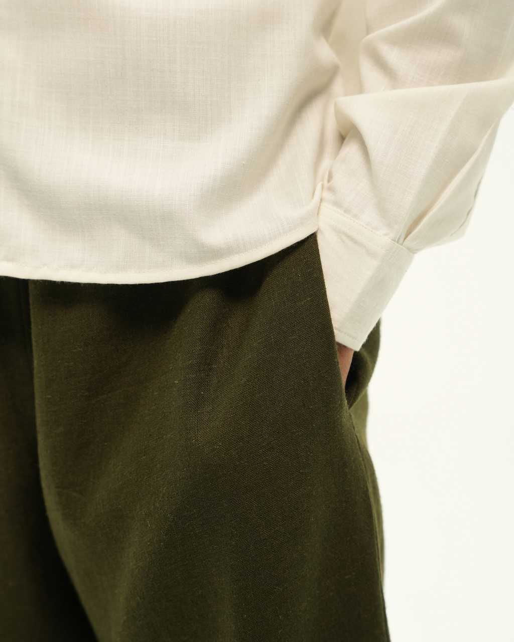 OLIVE MOSS LINEN PANTS