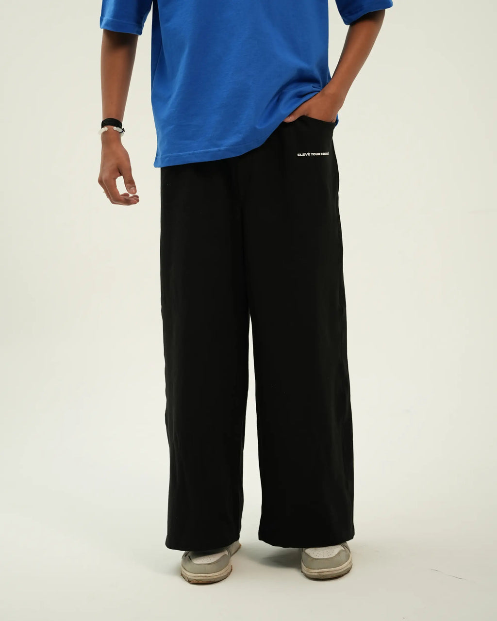 BLACK BAGGY SWEATPANTS VESTRIC